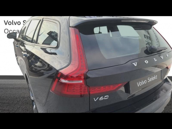 Photo 11 du bon plan VOLVO V60 B4 197ch Ultra Style Dark DCT 7 occasion à 43990 €