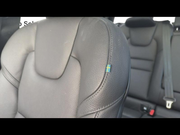 Photo 21 du bon plan VOLVO V60 B4 197ch Ultra Style Dark DCT 7 occasion à 43990 €