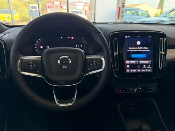 Photo 8 du bon plan VOLVO XC40 B3 163ch Ultra DCT 7 occasion à 47900 €