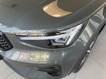 Photo 12 du bon plan VOLVO XC40 B3 163ch Ultra DCT 7 occasion à 47900 €