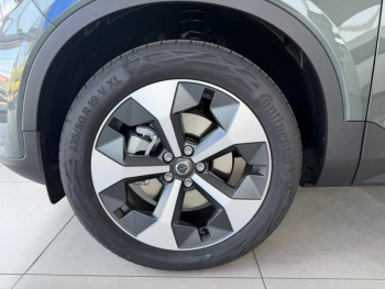 Photo 16 du bon plan VOLVO XC40 B3 163ch Ultra DCT 7 occasion à 47900 €