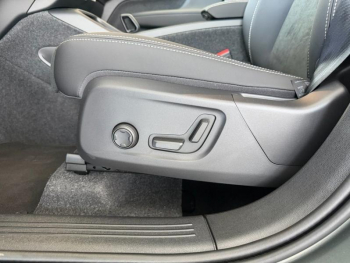 Photo 19 du bon plan VOLVO XC40 B3 163ch Ultra DCT 7 occasion à 47900 €