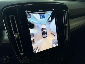 Photo 29 du bon plan VOLVO XC40 B3 163ch Ultra DCT 7 occasion à 47900 €