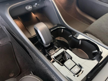 Photo 31 du bon plan VOLVO XC40 B3 163ch Ultra DCT 7 occasion à 47900 €