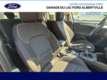 Photo 15 du bon plan FORD Focus 1.0 Flexifuel mHEV 125ch Titanium Style occasion à 17990 €