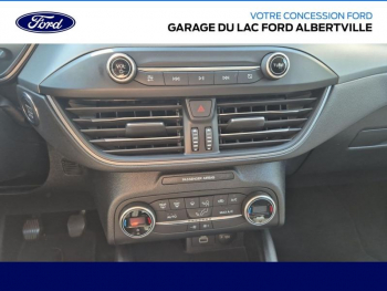 Photo 17 du bon plan FORD Focus 1.0 Flexifuel mHEV 125ch Titanium Style occasion à 17990 €