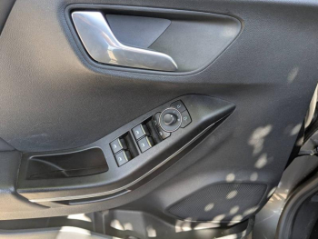 Photo 14 du bon plan FORD Puma 1.0 EcoBoost 125ch Titanium DCT7 6cv occasion à 18490 €