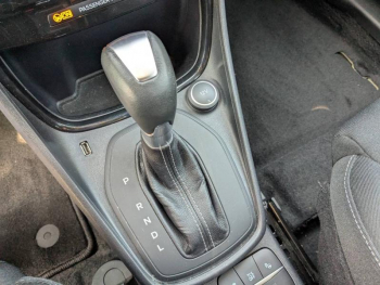 Photo 15 du bon plan FORD Puma 1.0 EcoBoost 125ch Titanium DCT7 6cv occasion à 18490 €