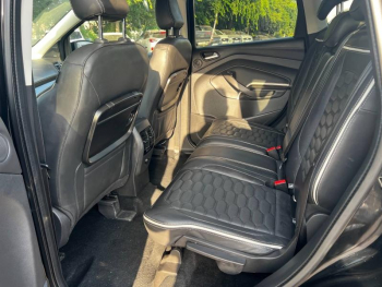 Photo 16 du bon plan FORD Kuga 1.5 Flexifuel-E85 150ch Stop&Start Vignale 4x2 Euro6.2 occasion à 17800 €