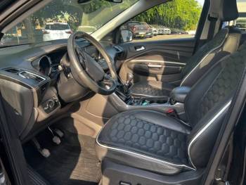 Photo 17 du bon plan FORD Kuga 1.5 Flexifuel-E85 150ch Stop&Start Vignale 4x2 Euro6.2 occasion à 17800 €