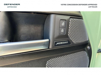 Photo 18 du bon plan LAND-ROVER Defender 90 3.0 P400 X-Dynamic 75th Limited Edition occasion à 79900 €