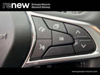 Photo 28 du bon plan RENAULT Captur 1.6 E-Tech Plug-in 160ch Intens occasion à 14700 €
