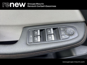 Photo 19 du bon plan RENAULT Clio 1.6 E-Tech 140ch Initiale Paris -21 occasion à 18380 €