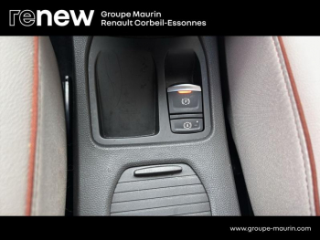 Photo 29 du bon plan RENAULT Clio 1.6 E-Tech 140ch Initiale Paris -21 occasion à 18380 €