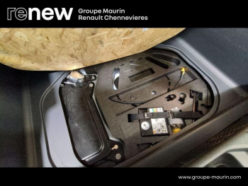 Photo 15 du bon plan RENAULT Clio 1.6 E-Tech full hybrid 145 Evolution occasion à 15490 €