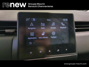 Photo 22 du bon plan RENAULT Clio 1.6 E-Tech full hybrid 145 Evolution occasion à 15490 €