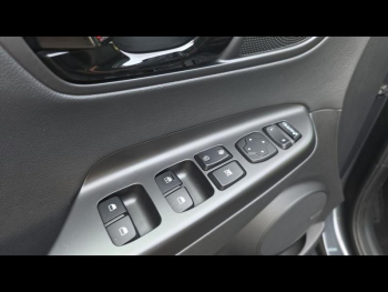 Photo 26 du bon plan HYUNDAI Kona 1.0 T-GDi 120ch FAP Executive occasion à 14480 €