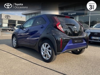 Photo 2 du bon plan TOYOTA Aygo X 1.0 VVT-i 72ch Design S-CVT occasion à 15490 €
