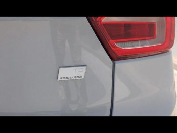 Photo 11 du bon plan VOLVO XC40 T5 Recharge 180 + 82ch Inscription Luxe DCT 7 occasion à 26990 €