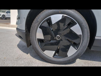 Photo 13 du bon plan VOLVO EX30 Single Extended Range 272ch Ultra occasion à 44900 €