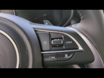 Photo 16 du bon plan SUZUKI Swift 1.2 Hybrid 83ch Pack Auto occasion à 20880 €