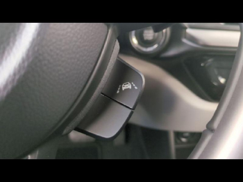 Photo 18 du bon plan SUZUKI Swift 1.2 Hybrid 83ch Pack Auto occasion à 20880 €