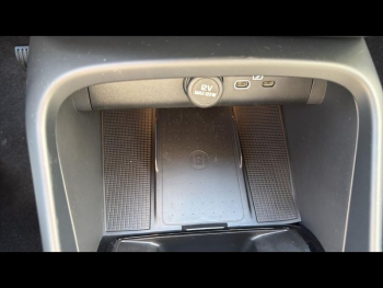Photo 21 du bon plan VOLVO XC40 B3 163ch Lounge Edition DCT 7 occasion à 43910 €