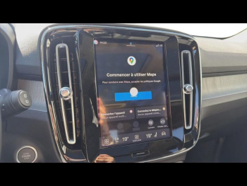 Photo 23 du bon plan VOLVO XC40 B3 163ch Lounge Edition DCT 7 occasion à 43910 €