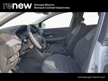 Photo 11 du bon plan DACIA Jogger 1.0 TCe 110ch Expression 5 places occasion à 15980 €
