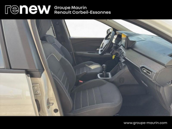 Photo 17 du bon plan DACIA Jogger 1.0 TCe 110ch Expression 5 places occasion à 15980 €