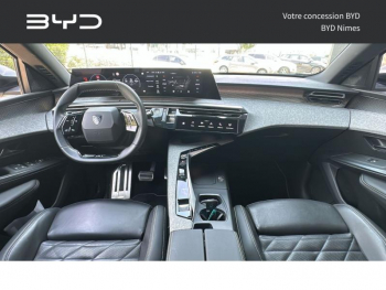 Photo 2 du bon plan PEUGEOT 3008 Electrique 210ch Batterie 73 kWh GT occasion à 29990 €