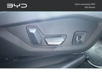 Photo 5 du bon plan PEUGEOT 3008 Electrique 210ch Batterie 73 kWh GT occasion à 29990 €