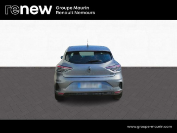 Photo 4 du bon plan RENAULT Clio 1.6 E-Tech 145ch full hybrid Evolution occasion à 16850 €