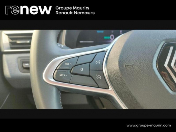 Photo 24 du bon plan RENAULT Clio 1.6 E-Tech 145ch full hybrid Evolution occasion à 16850 €