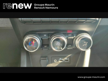 Photo 27 du bon plan RENAULT Clio 1.6 E-Tech 145ch full hybrid Evolution occasion à 16850 €