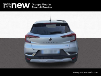 Photo 6 du bon plan RENAULT Captur 1.6 E-Tech hybride 145ch Intens occasion à 17500 €