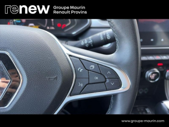 Photo 22 du bon plan RENAULT Captur 1.6 E-Tech hybride 145ch Intens occasion à 17500 €