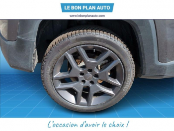 Photo 12 du bon plan JEEP Renegade 1.3 GSE T4 240ch 4xe S AT6 occasion à 19290 €