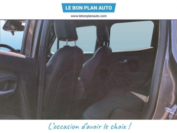 Photo 16 du bon plan JEEP Renegade 1.3 GSE T4 240ch 4xe S AT6 occasion à 19290 €