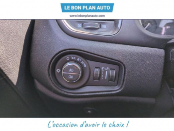 Photo 22 du bon plan JEEP Renegade 1.3 GSE T4 240ch 4xe S AT6 occasion à 19290 €