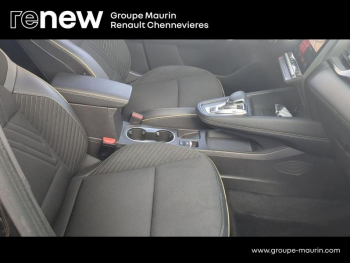 Photo 13 du bon plan RENAULT SYMBIOZ 1.6 E-Tech full hybrid 145ch Iconic occasion à 27999 €