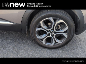 Photo 10 du bon plan RENAULT Captur 1.6 E-Tech hybride 145ch Techno occasion à 21999 €