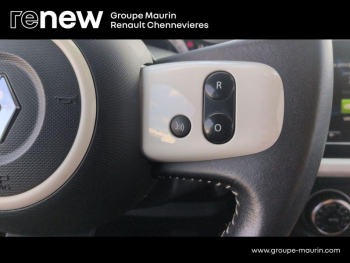 Photo 18 du bon plan RENAULT Twingo 0.9 TCe 90ch Intens EDC Euro6c occasion à 10999 €