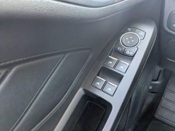 Photo 15 du bon plan FORD Focus Active 1.5 EcoBoost 150ch Active V BVA 119g occasion à 18490 €