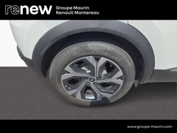 Photo 15 du bon plan RENAULT Captur 1.3 TCe mild hybrid 160ch RS Line EDC occasion à 21490 €