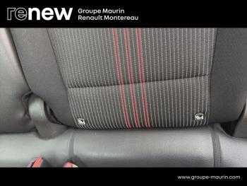 Photo 18 du bon plan RENAULT Captur 1.3 TCe mild hybrid 160ch RS Line EDC occasion à 21490 €