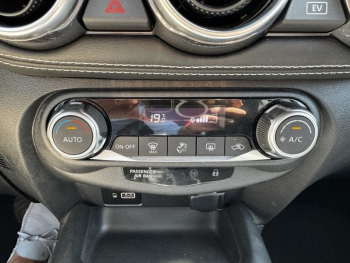 Photo 23 du bon plan NISSAN Juke 1.6 Hybrid 143ch N-Connecta 2023 occasion à 20490 €