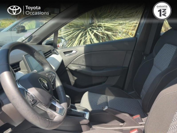 Photo 11 du bon plan RENAULT Clio 1.6 E-Tech hybride 140ch Limited -21N occasion à 13990 €