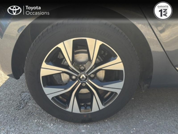 Photo 16 du bon plan RENAULT Clio 1.6 E-Tech hybride 140ch Limited -21N occasion à 13990 €