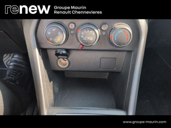 Photo 31 du bon plan DACIA Sandero 1.0 TCe 90ch Expression CVT occasion à 15999 €